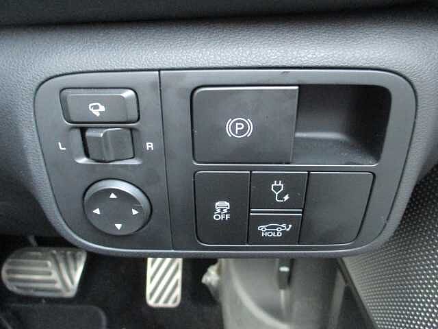 Hyundai IONIQ 6 ELECTRIC SALOON 168kW Premium 77kWh 4dr Auto Digital Green