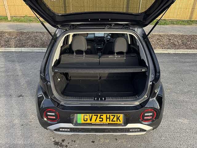 Hyundai INSTER 85kW 02 49kWh 5dr Auto Black