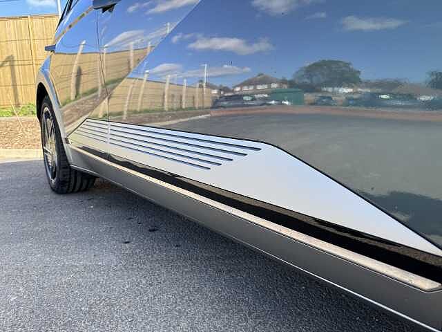 Hyundai IONIQ 5 239kW Ultimate 84 kWh 5dr AWD Auto Green