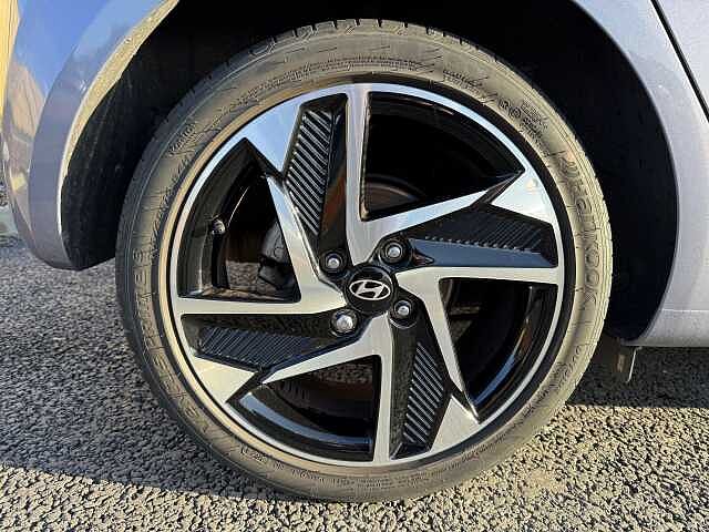 Hyundai i10 1.2 [79] Premium 5dr [Nav]