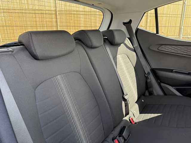 Hyundai i10 1.2 MPi Premium 5dr Auto
