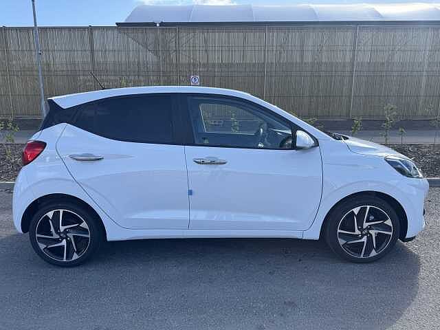 Hyundai I10 1.2 [79] Premium 5dr [Nav] White
