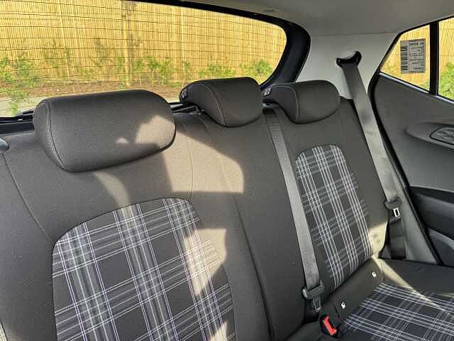 Hyundai I10 1.2 [79] Premium 5dr Auto [Nav] Grey