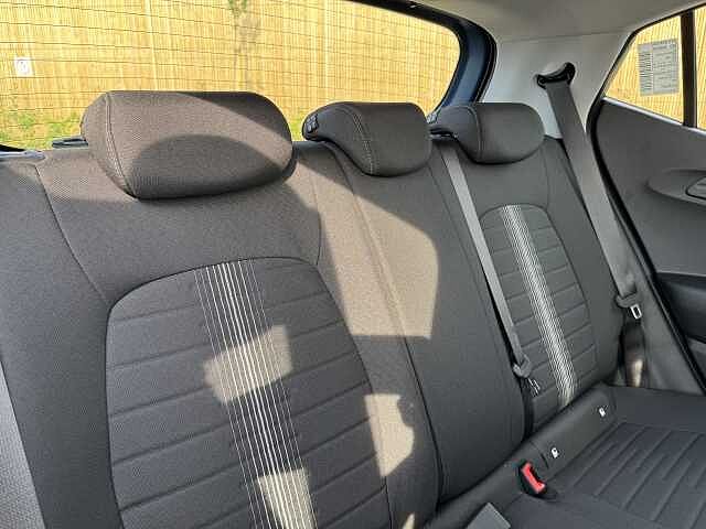 Hyundai i10 1.0 [63] Advance 5dr Auto [Nav]