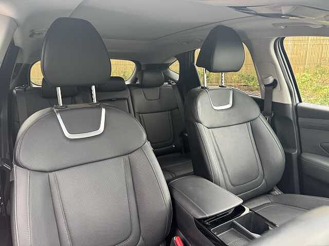 Hyundai TUCSON 1.6T Hybrid Ultimate 5dr Auto Silver