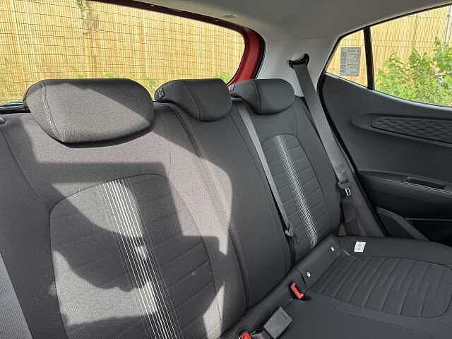 Hyundai i10 1.0 [63] Advance 5dr Auto [Nav]