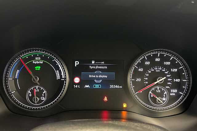 Hyundai SANTA FE 1.6 TGDi Hybrid Premium 5dr Auto Black