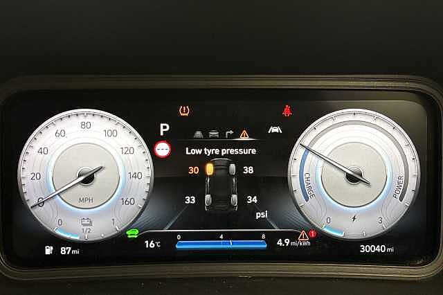 Hyundai KONA 100kW Premium 39kWh 5dr Auto