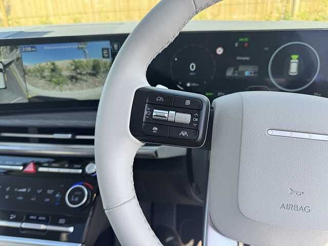 Hyundai SANTA FE 1.6 TGDi 239 Hybrid Ultimate 5dr Auto Green